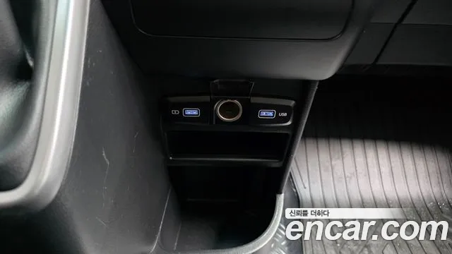 Hyundai Staria — Фото автомобиля 17
