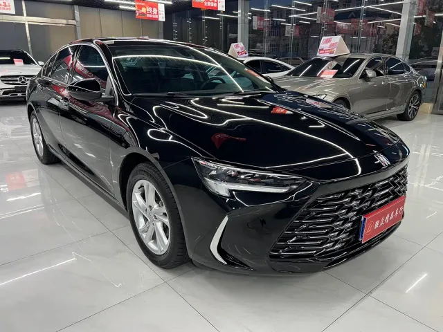 Buick Regal — Фото автомобиля 2