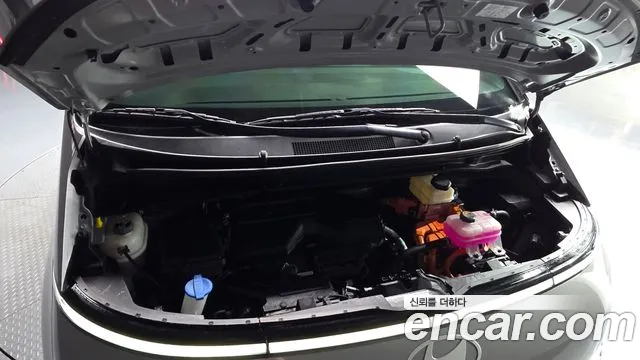 Hyundai Staria Staria — Фото автомобиля 6