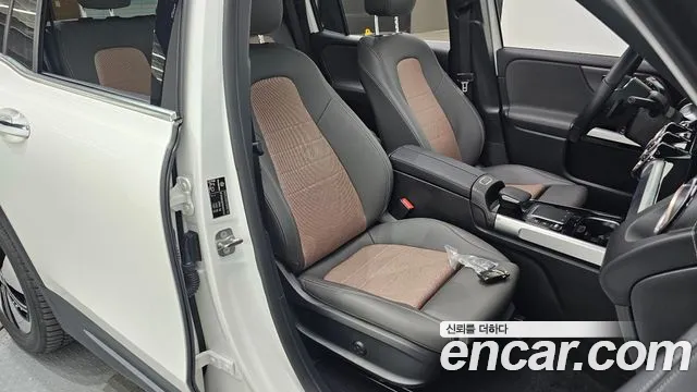Mercedes-Benz EQB X243 — Фото автомобиля 26