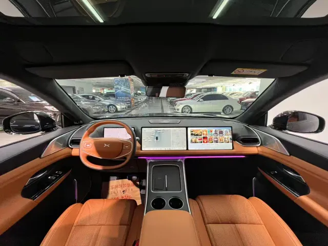 Xpeng G9 — Фото автомобиля 6