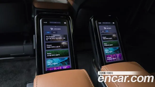 Toyota Alphard — Фото автомобиля 24