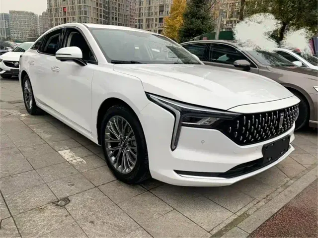 Bestune B70 — Фото автомобиля 3