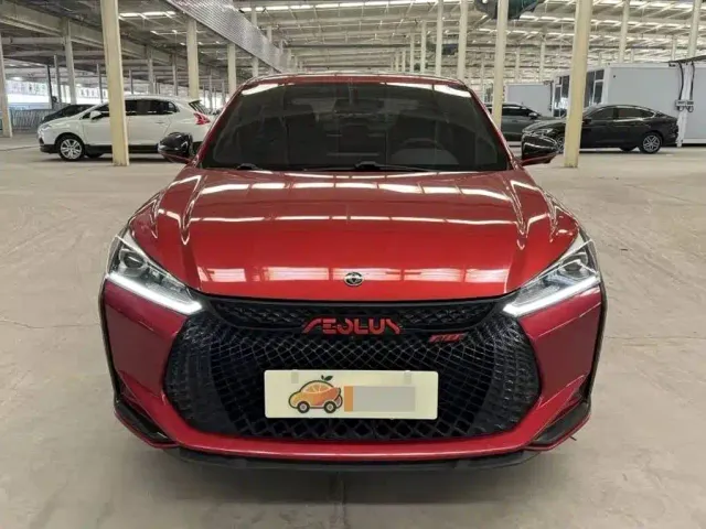 Dongfeng Yixuan — Фото автомобиля 2
