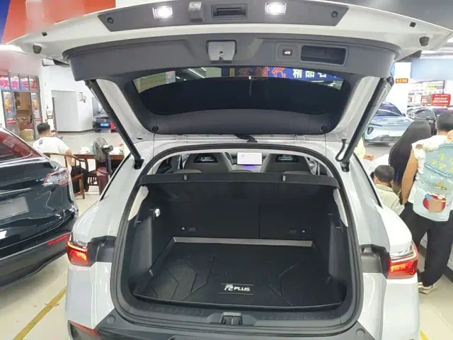 BYD Yuan PLUS — Фото автомобиля 18