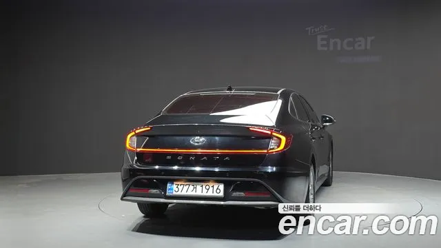 Hyundai Sonata — Фото автомобиля 4