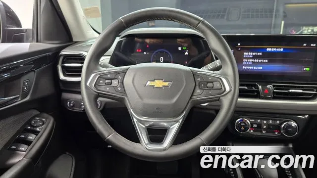 ChevroletGMDaewoo Trailblazer Новый Trailblazer 1.3 Turbo 2WD — Фото автомобиля 12