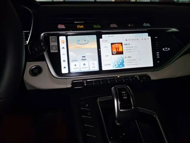 Geely Boyue — Фото автомобиля 12