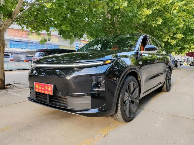 Фотография автомобиля — Li Auto L6
