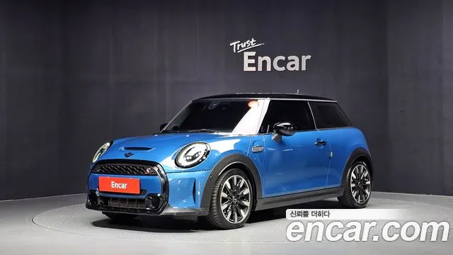Фотография автомобиля — MINI Cooper