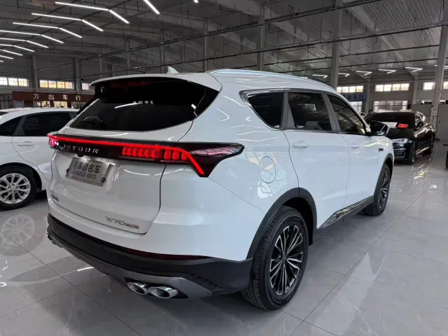 Jetour X70 Plus — Фото автомобиля 9