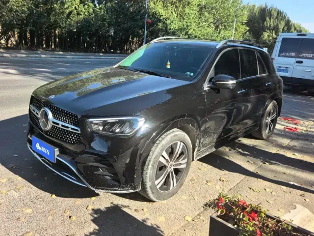 Фотография автомобиля — Mercedes-Benz GLE-Class