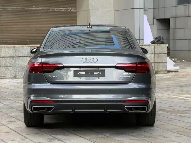 Audi A4L — Фото автомобиля 8