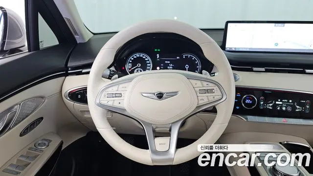 Genesis GV70 — Фото автомобиля 19
