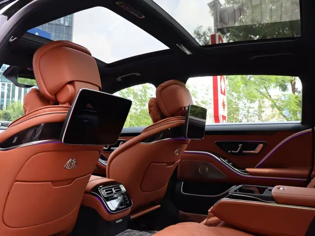 Mercedes-Benz Maybach S-Class — Фото автомобиля 14