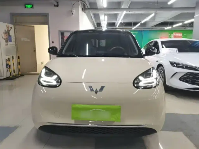 Wuling Bingo — Фото автомобиля 2
