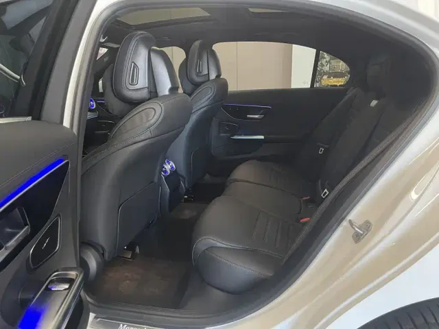 Mercedes-Benz C-Class — Фото автомобиля 19