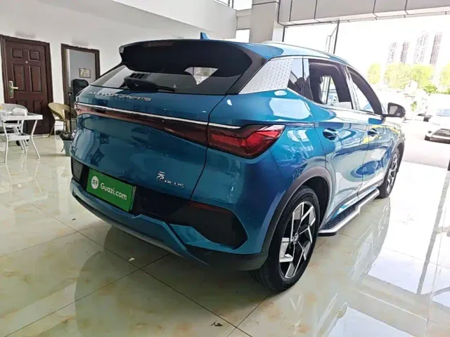 BYD Yuan PLUS — Фото автомобиля 6