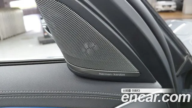 BMW 5 Series G30 — Фото автомобиля 10