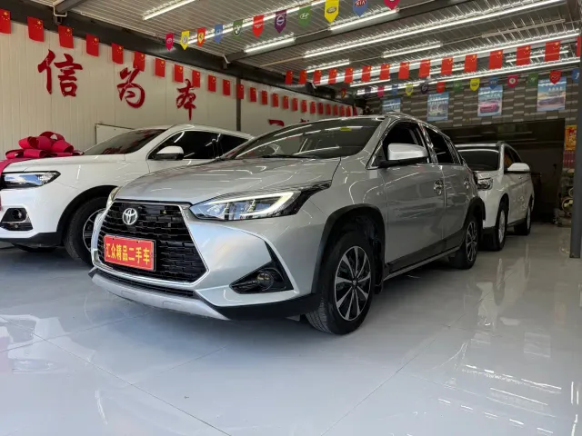 Фотография автомобиля — Toyota YARiS L Zhi Xuan