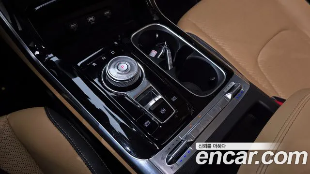 Kia Canival Carnival 4 поколение Бензин 9 мест Noblesse — Фото автомобиля 9