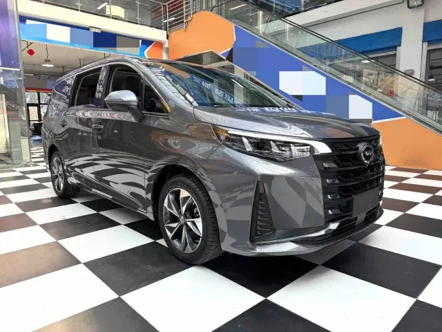 GAC Trumpchi M6 — Фото автомобиля 3