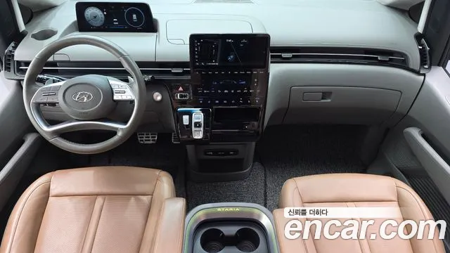 Hyundai Staria Staria 4WD Lounge 9 мест — Фото автомобиля 7