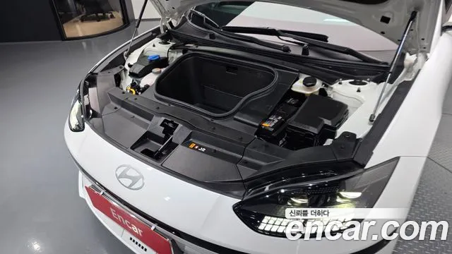 Hyundai Ioniq6 — Фото автомобиля 6
