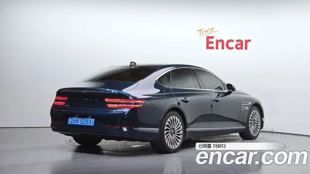 Genesis G80 Electrified G80 (RG3) — Фото автомобиля 2