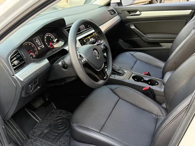 Volkswagen Lamando — Фото автомобиля 7