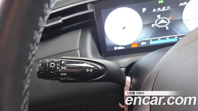 Hyundai Tucson Tucson (NX4) Бензин 1.6 турбо 2WD — Фото автомобиля 24