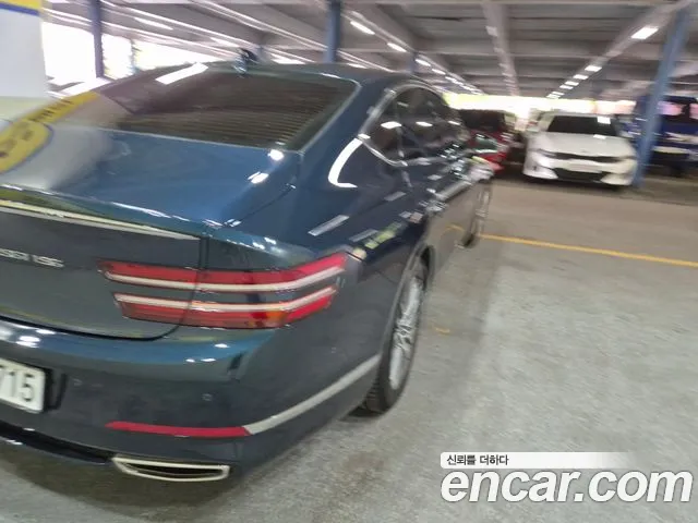 Genesis G80 Бензин 2.5 турбо 2WD — Фото автомобиля 4