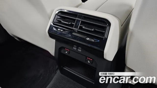 BMW 5 Series G60 — Фото автомобиля 19