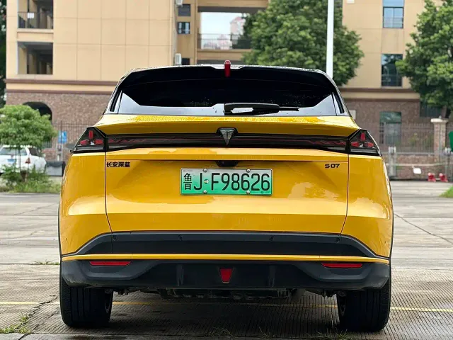 Deepal S07 — Фото автомобиля 6