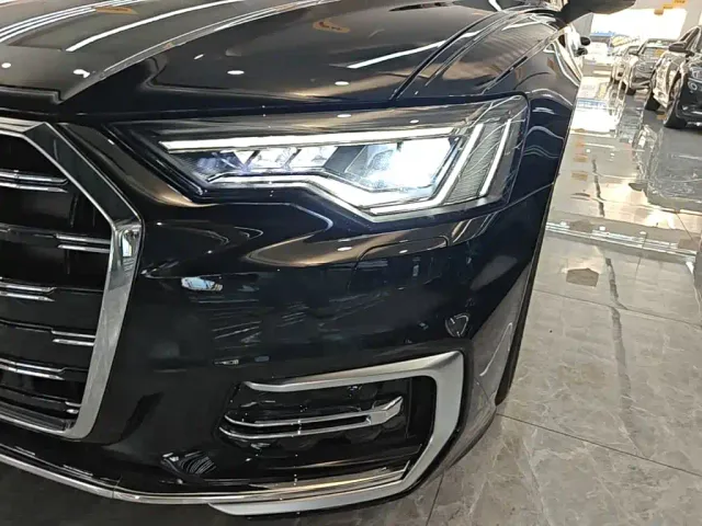 Audi A6L — Фото автомобиля 23
