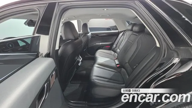 Hyundai Grandeur Grandeur (GN7) 2.5 Бензин 2WD — Фото автомобиля 7