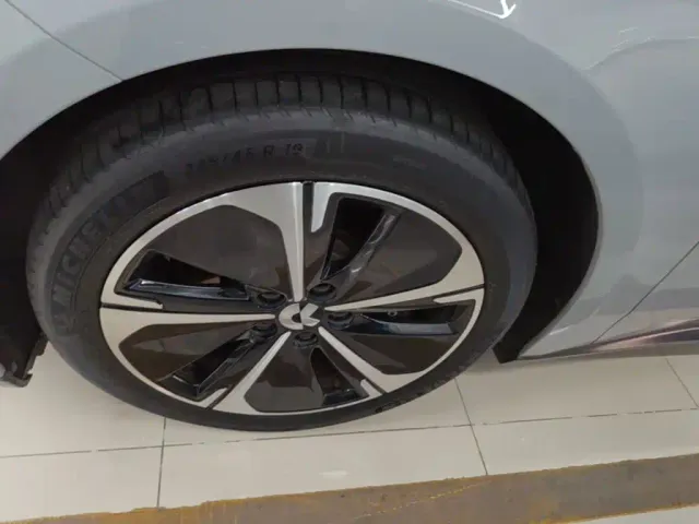Nio ET5 Touring — Фото автомобиля 22
