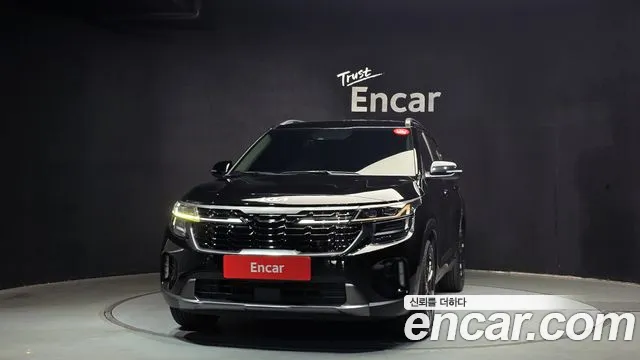 Kia Seltos Бензин 1.6 турбо 2WD — Фото автомобиля 3