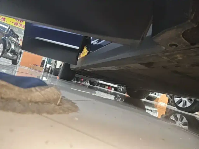 Nio ES8 — Фото автомобиля 20
