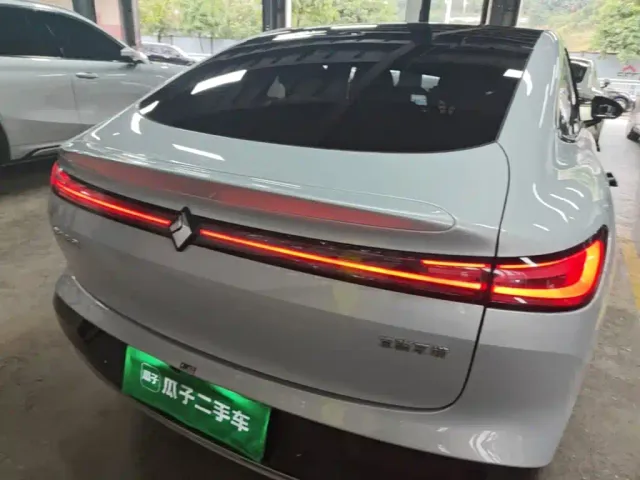 Baojun Xiangjing — Фото автомобиля 5