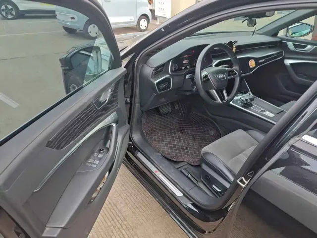 Audi A6L — Фото автомобиля 4