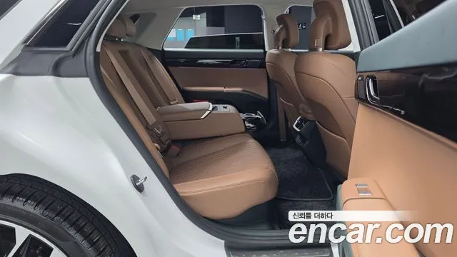 Hyundai Grandeur GN7 — Фото автомобиля 18