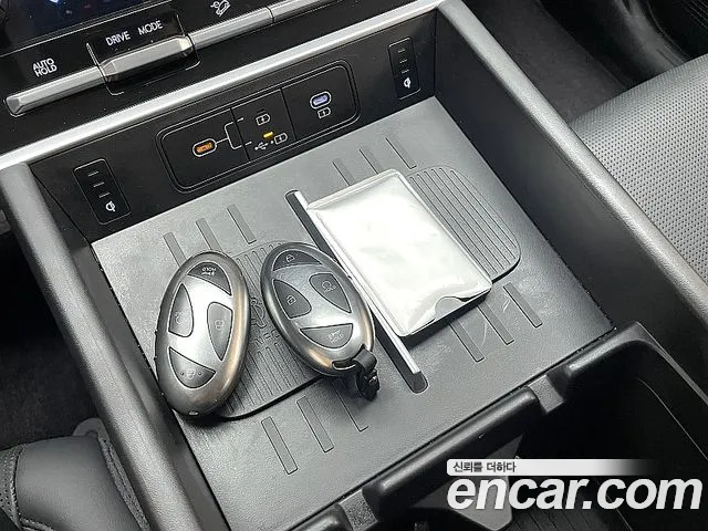 Hyundai Santa Fe MX5 — Фото автомобиля 17