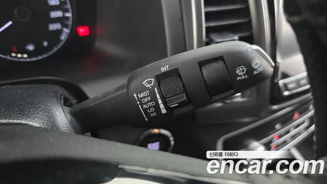 KG_Mobility_Ssangyong Rexton Новый Rexton Sport Дизель 2.2 4WD — Фото автомобиля 28