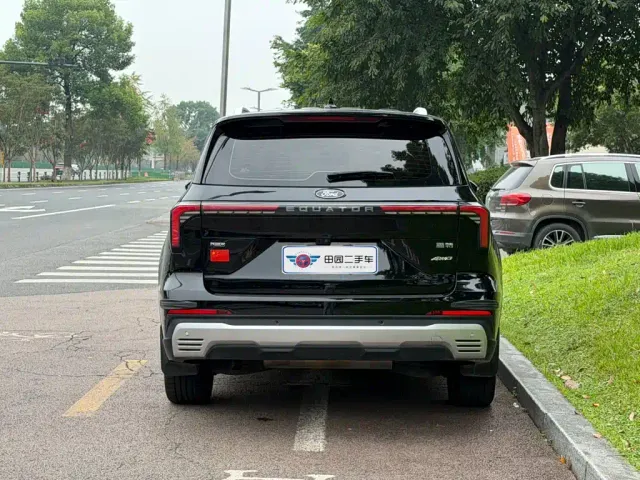 Ford Lingrui — Фото автомобиля 5