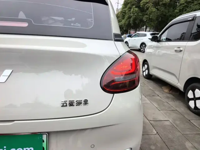 Wuling Bingo — Фото автомобиля 7