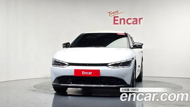 Kia EV6 — Фото автомобиля 3