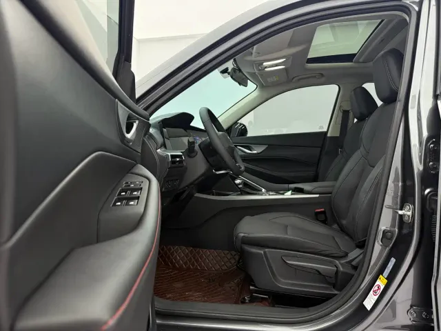 Changan CS35 Plus — Фото автомобиля 18