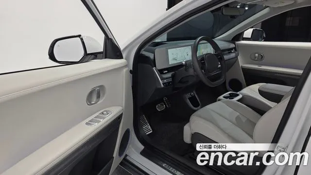 Hyundai Ioniq 5 — Фото автомобиля 10