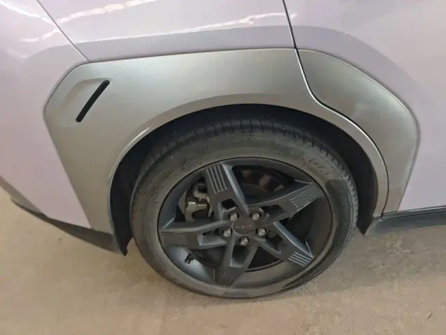 GAC Aion Y — Фото автомобиля 22